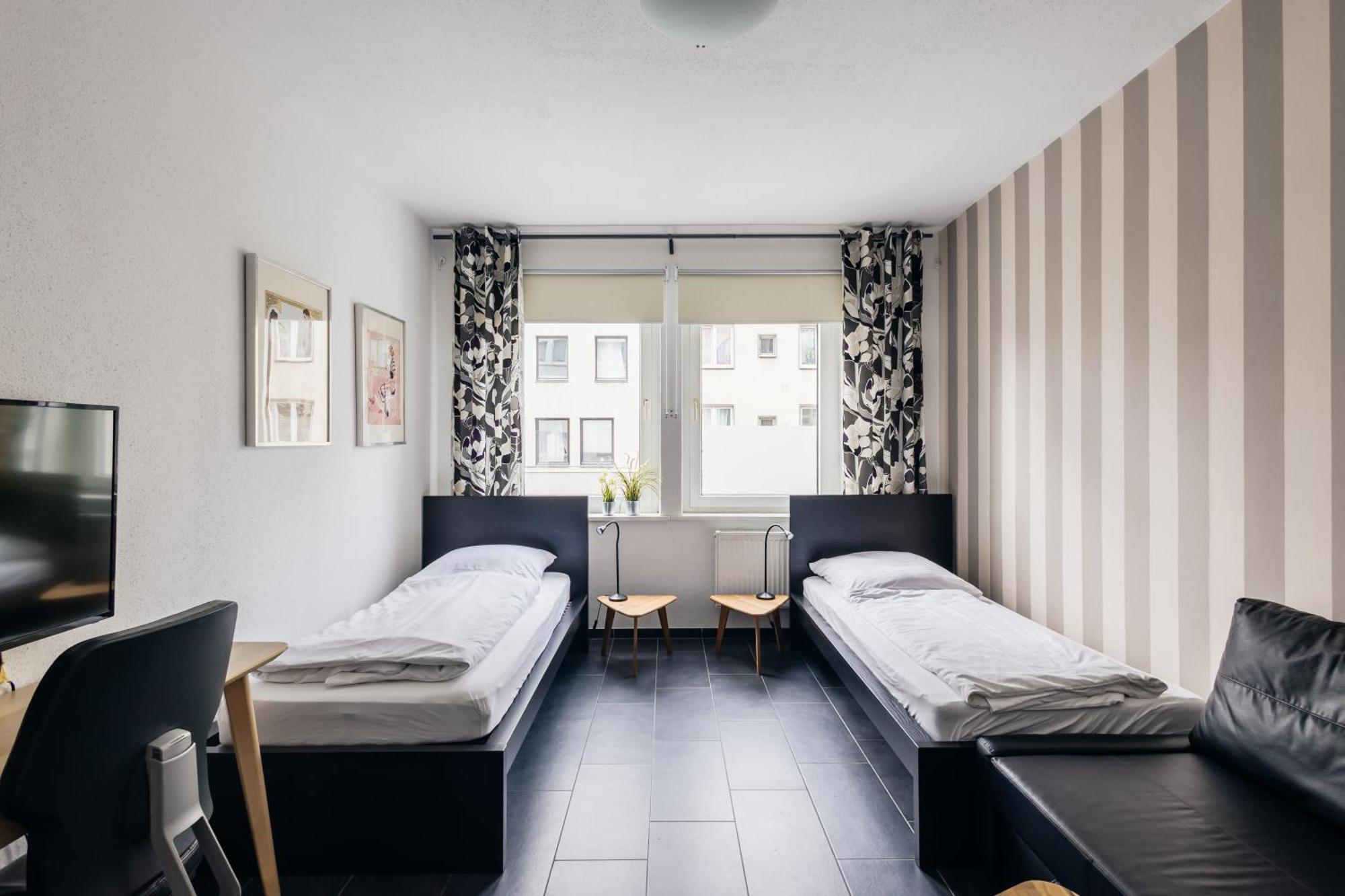 Centrally Located 2-Room Apartment Hannover Dış mekan fotoğraf