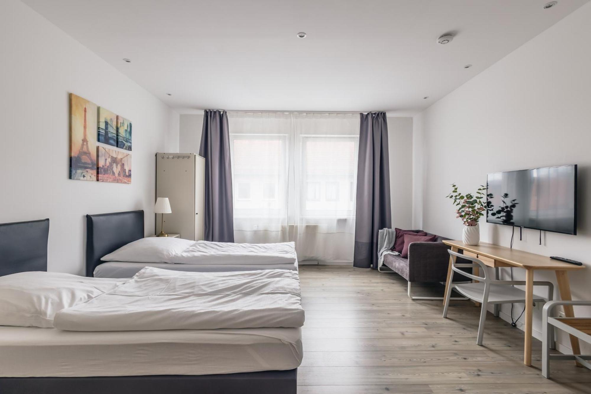 Centrally Located 2-Room Apartment Hannover Dış mekan fotoğraf